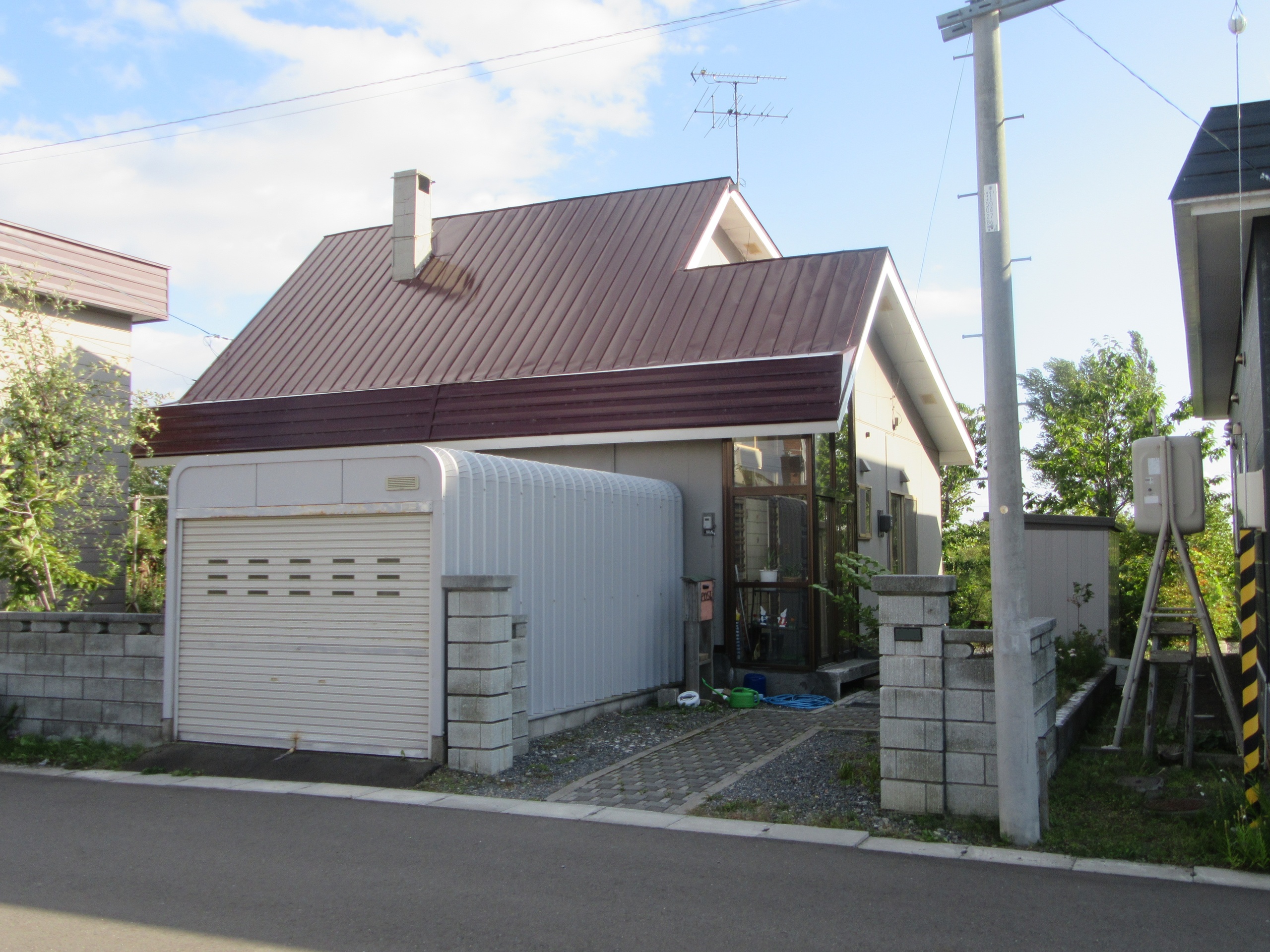 北海道岩見沢市西川町の中古一戸建て 430万円 の不動産 住宅の物件詳細 ハウスドゥ Com Sp スマートフォンサイト